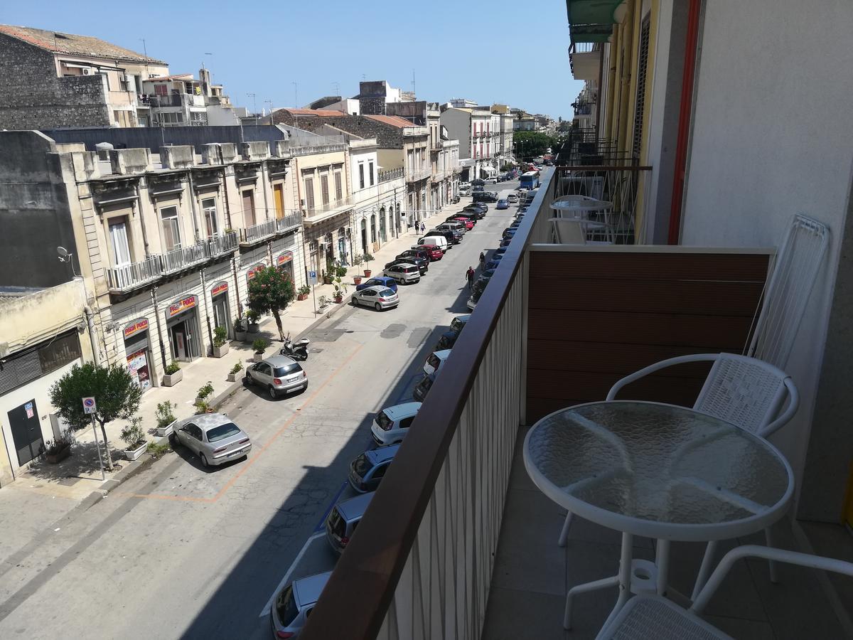 شقة Archinue سيراكوزا المظهر الخارجي الصورة